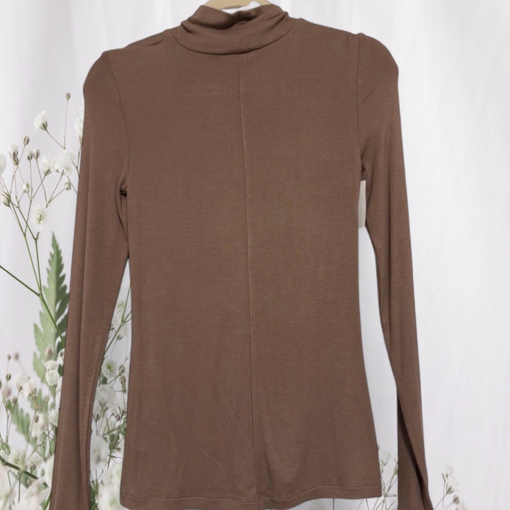 Aritzia Babaton Turtleneck Longsleeves Top - Picture 2 of 4